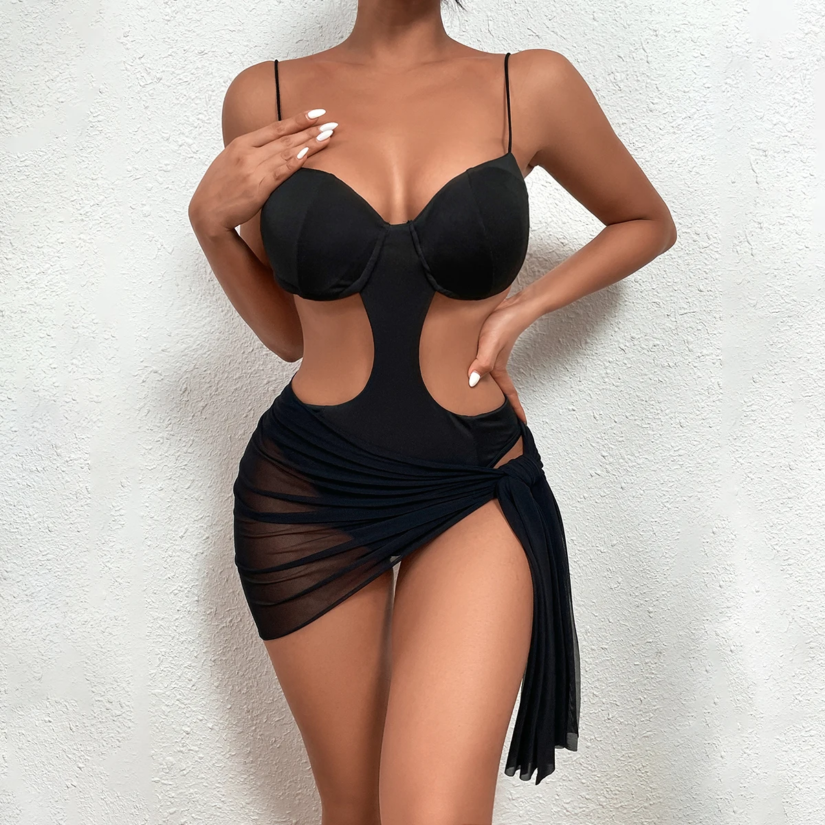 

French sexy swimsuit set European and American low-cut tight backless suspender onesie high waist hip blouse two-piece set