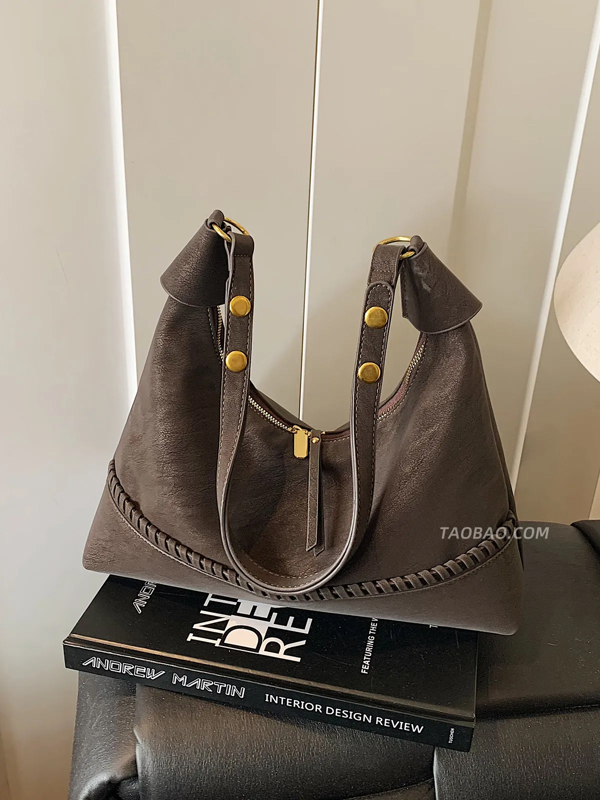 

Fashion Women's Underarm Bag Retro Versatile One Shoulder Bags Autumn Winter Temperament Commuter Large Capacity Handbags