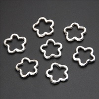 50pcs Silver Color 16mm Cute Hollow Flower Charms Beads Connector Pendant Fit DIY Handmade Metal Alloy Jewelry Making Supplies