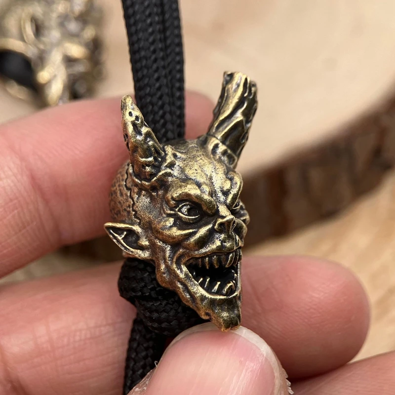 الشيطان رئيس النحت النحاس سكين الخرز EDC DIY Paracord المنسوجة أساور الحبل قلادة اكسسوارات أداة خارجية الشنق السحر