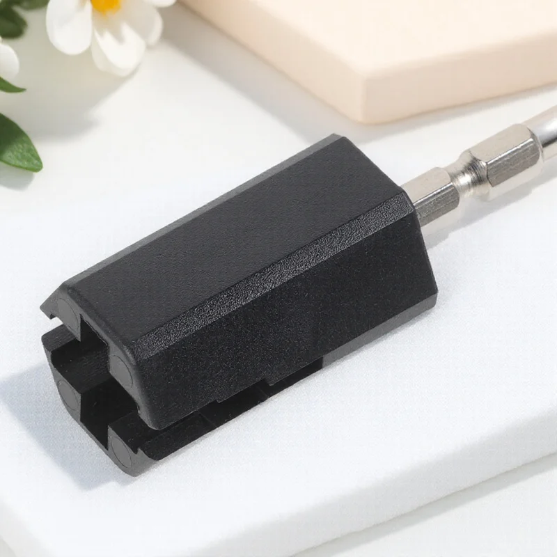 

Electric Drill Guitar String Winder Plug Scratch-Free Design Fits All Tuners Fast String Change Tool For Guitar Bass Ukulele