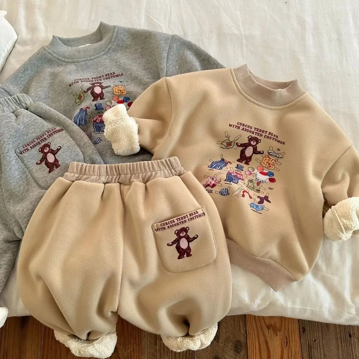 

Infant Children's Cotton Sets Autumn Winter Kid Fleece Thicken Clothes 2PCS Set Toddler Boys Girls Pullover + Sweatpants Outfits