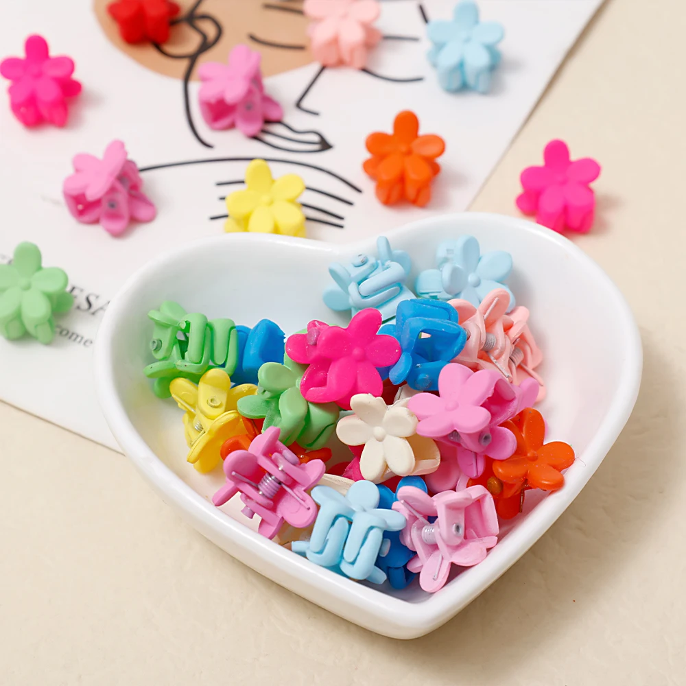 Sweet Candy Hair Claws Kids Hair Clips for Girls Hair Gripper Flower Star Rabbit Ear Hair Pins Baby Headwear Hair Accessories