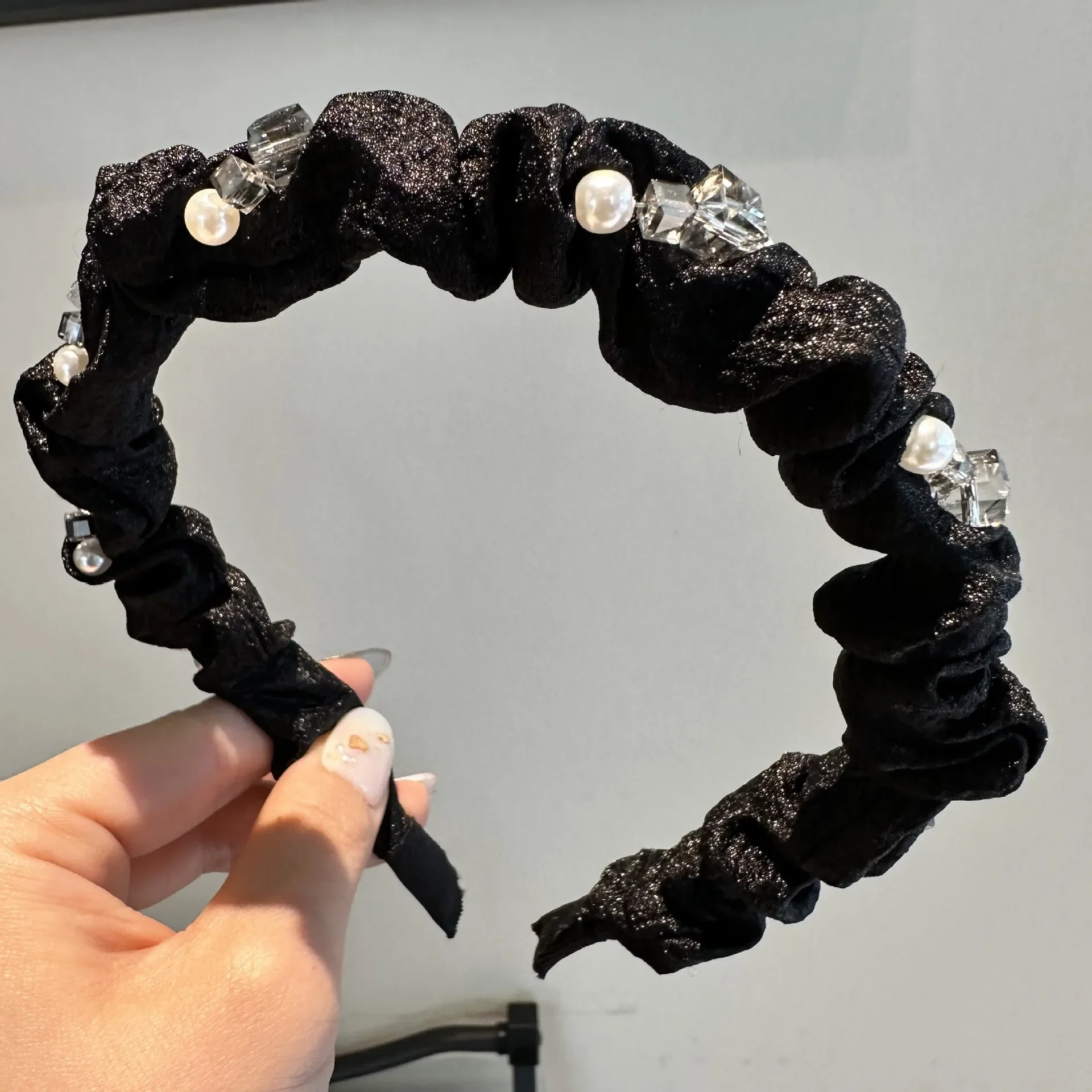 

Новая простая тканевая повязка для волос с широкими боковыми краями, женская модная Корейская Ретро плетеная повязка на голову, аксессуары для волос для девушек