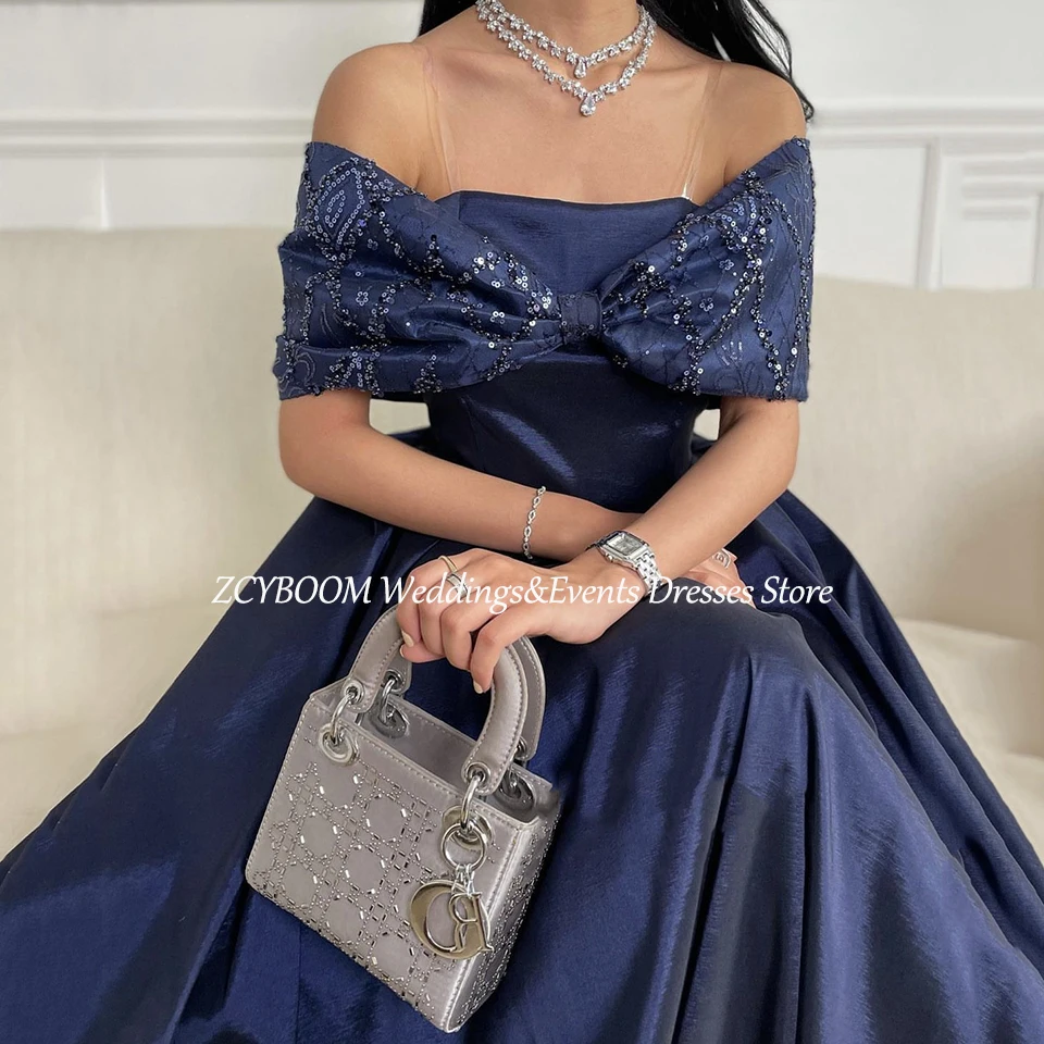 Elegante blu Navy senza spalline aperto sul retro con paillettes al largo della spalla abito da sera 2024 a-line lunghezza del pavimento Sweep Train Bow Prom Dress