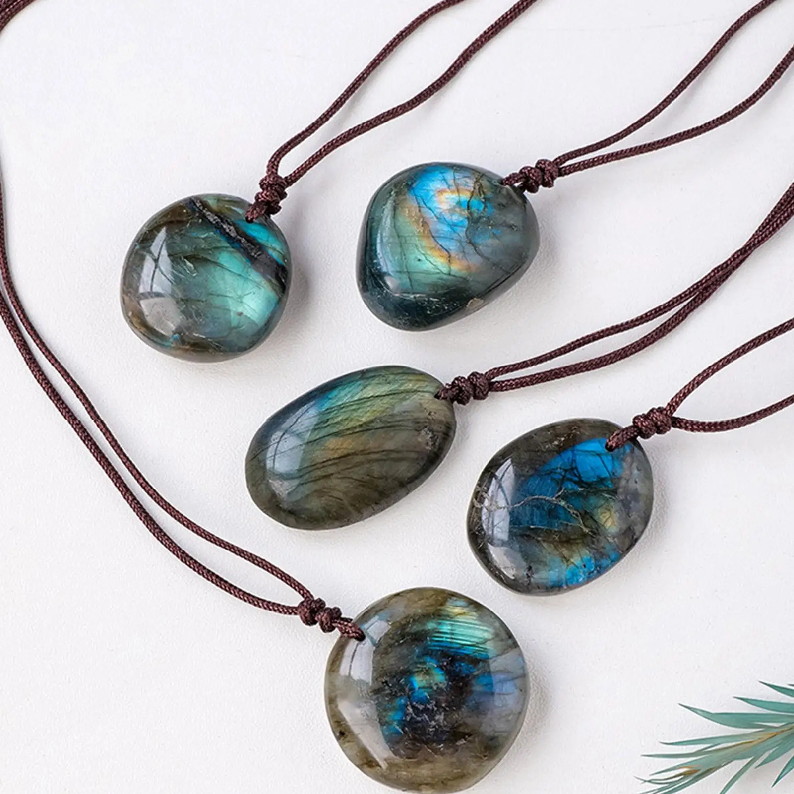 Natural Labradorite Pendant Necklace Polished Healing Crystal Charm Moonstone Therapy Palm Stone for Stress & Anxiety Relief