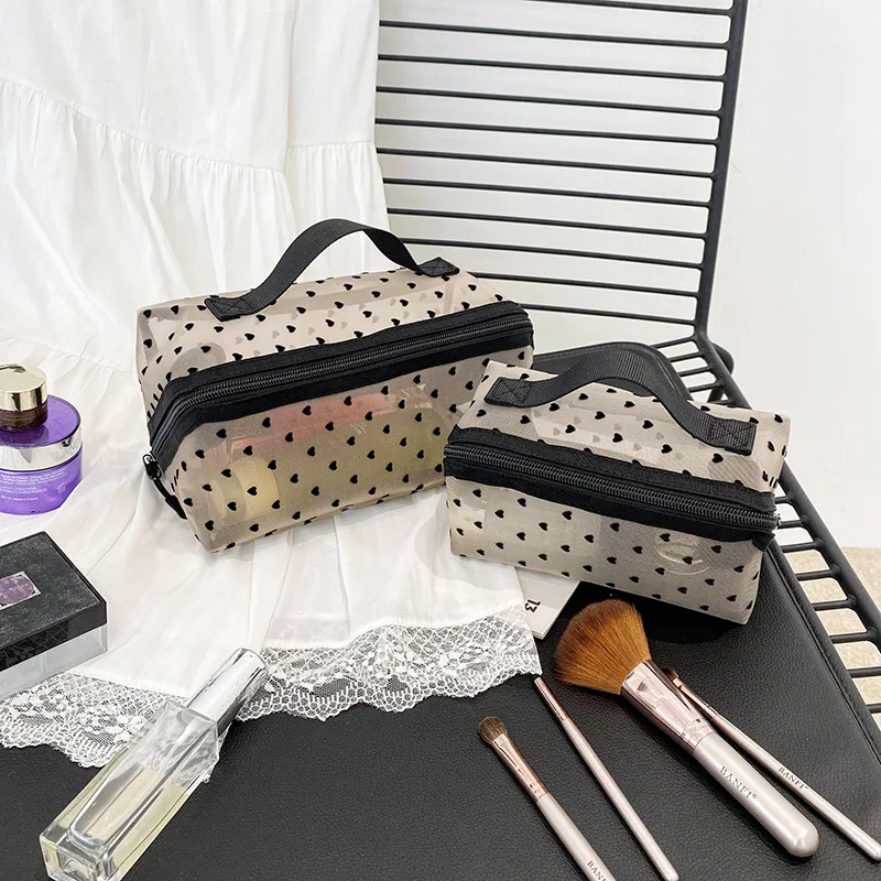 حقيبة تخزين مستحضرات تجميل شبكية محمولة ، حقيبة حب بسيطة ، حقيبة مرحاض ذات سعة كبيرة ، حقيبة سفر