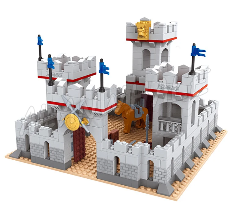 686pcs Medieval Knights King's Castle Drawbridge Towers Merlon Crenel Soldiers 27906 Building Block toys Compatible With Model