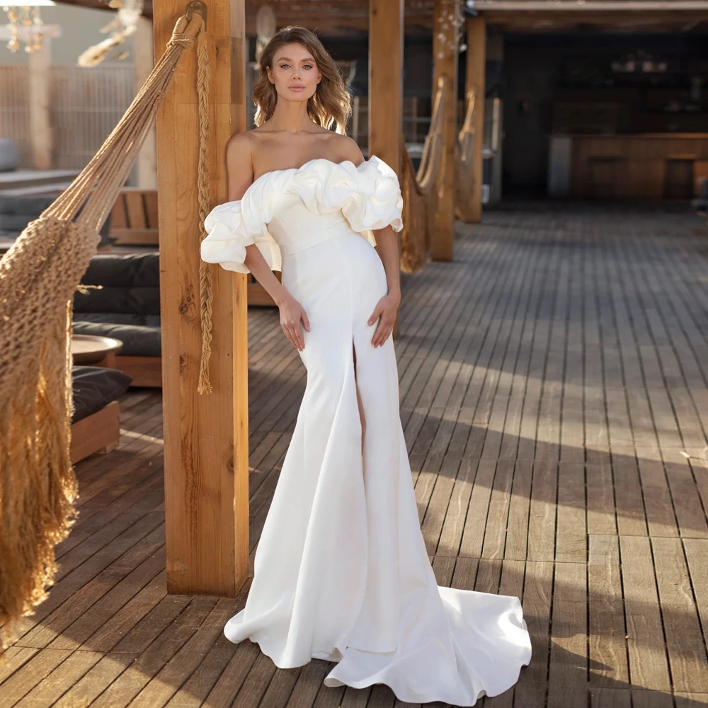 

Elegant Mermaid Wedding Dresses Strapless Off The Shoulder Pleat Sleeves Bridal Growns Front Slit Sweep Satin Vestidos De Novia