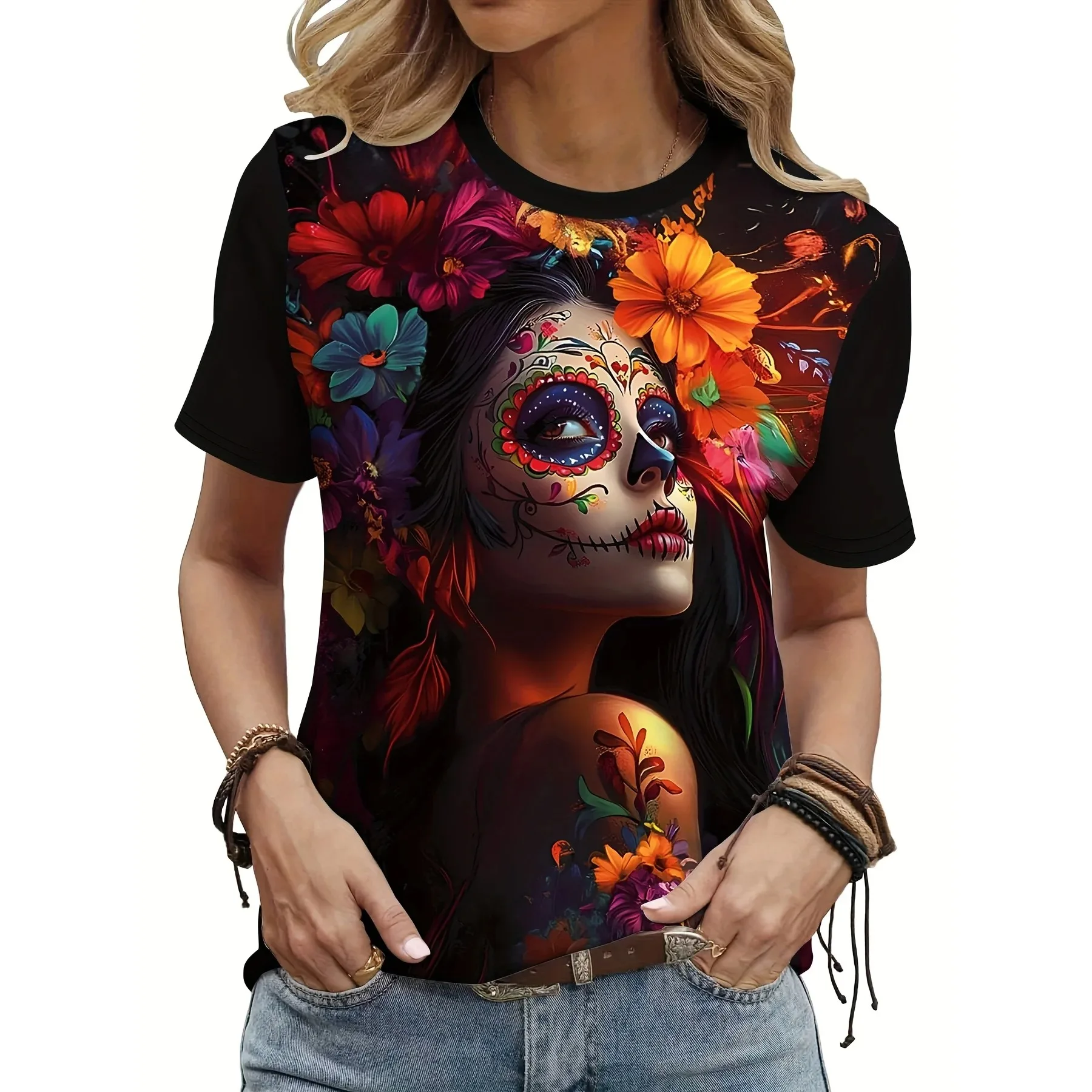 Damen-T-Shirt – Farbenfroher Sugar Skull & Blumenmuster, Lebhaftes Day of the Dead Design für Alltagskleidung – Detail 3