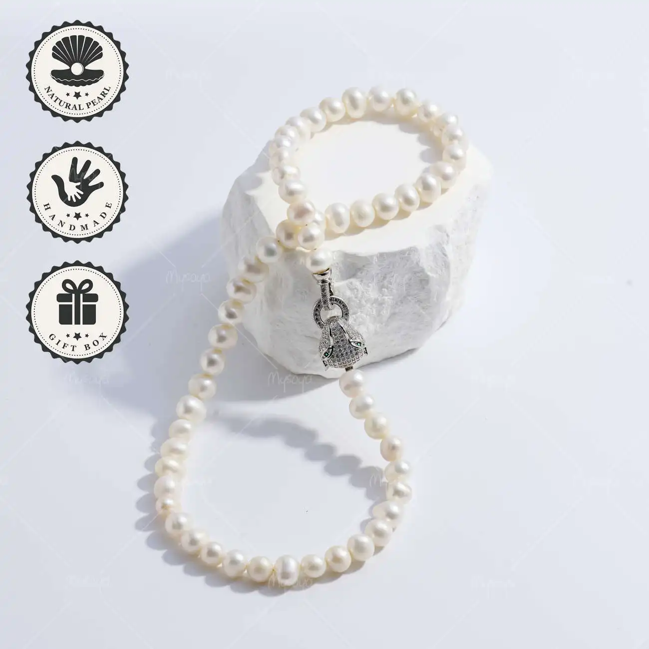 

MYSOYA White Freshwater Pearl Necklace 8-9mm with Silver Panther Clasp, Gift Box, Ideal Birthday & Anniversary Gift