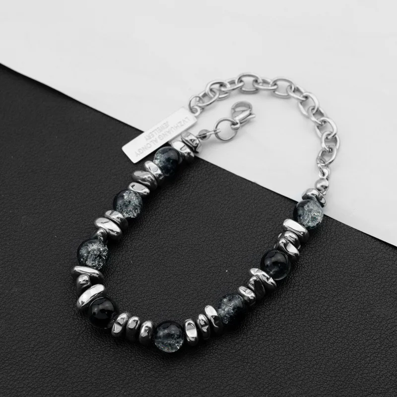 Ice crack splicing black gall stone hand string simple retro design titanium steel senior sense hundred collocation
