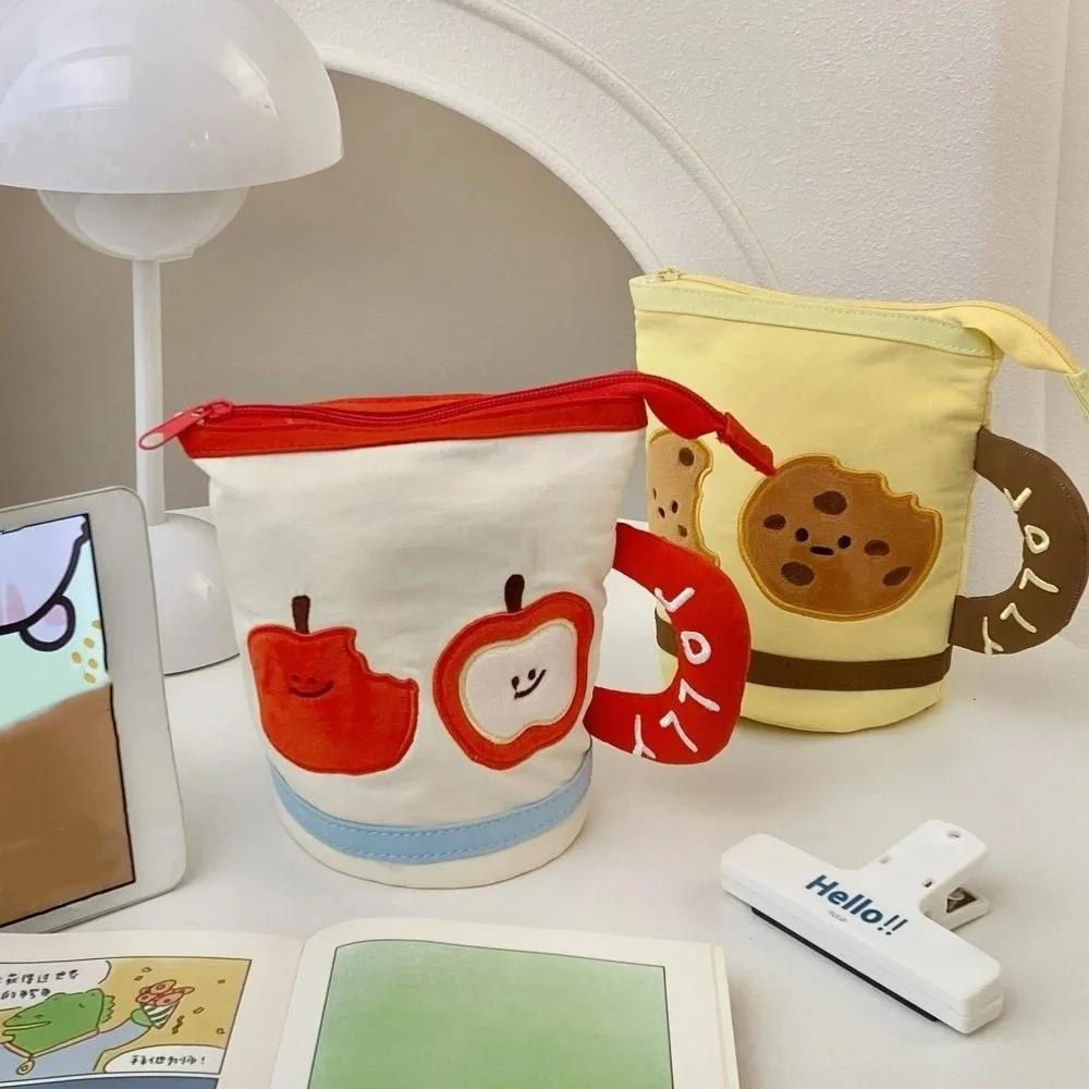 تخزين سطح المكتب حقيبة أدوات مكتبية كرتونية كوب ماء شكل سعة كبيرة مقلمة على الطراز الكوري Y2K Ins Style الجمالي #3