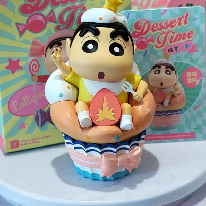 인기 폭발! 52toys 크레용 신짱 타임 시리즈 랜덤박스 귀여운 애완동물 트렌디 플레이 인형 핸드메이드 데스크탑 장식품 휴일 선물 장난감