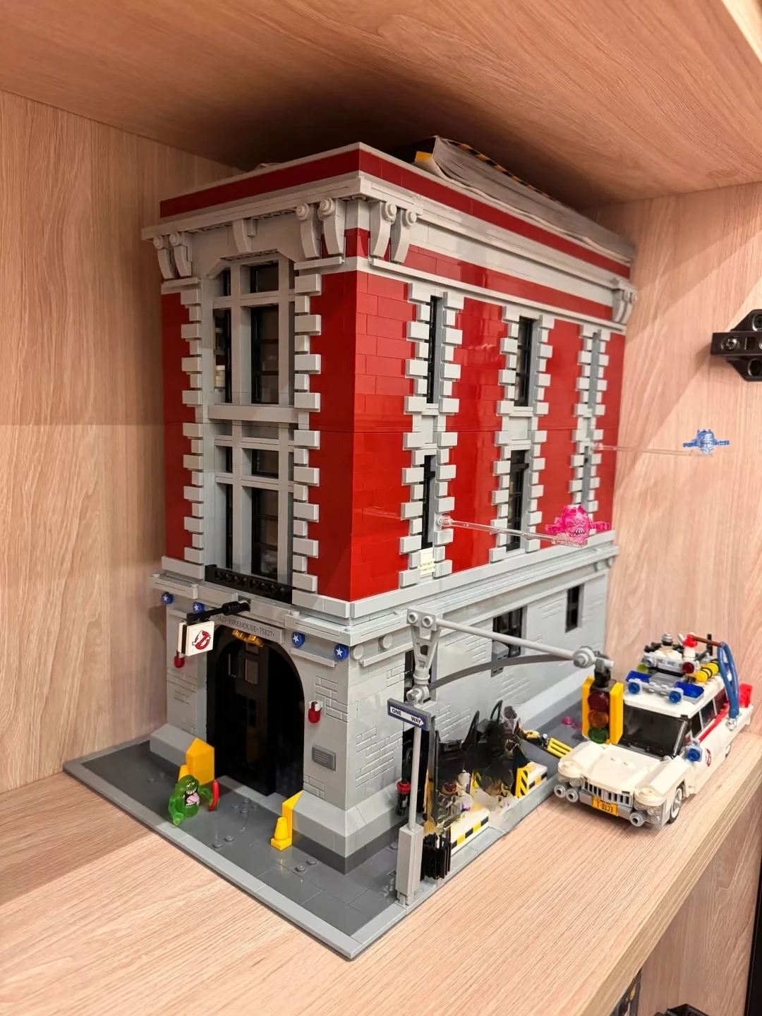 

HOT Compatible 75827 Christmas Birthday Gifts 4634pcs FIT 75827 Ghostbusters Firehouse 16001 83001 Building Blocks Bricks Kit