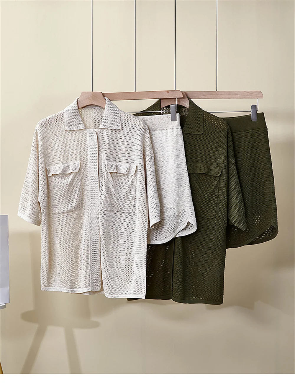 

2026 Summer Women's Two-Piece Set Collared Hollow-Out Knit Short-Sleeve Top Shorts Suits