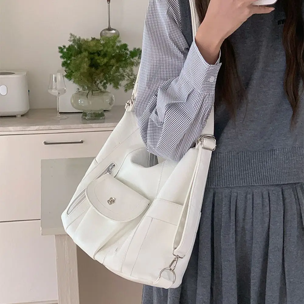 

Portable Y2K Retro Shoulder Bag Large Capacity Soft Leather MotorcycleBag Korean Spicy Girl Locomotive Pack Girls