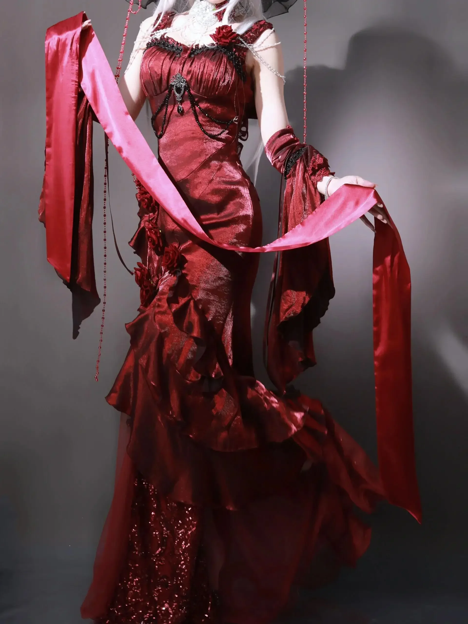 Red Rose Lolita Slimming Long Asymmetrical Fishtail Dress Lolita Halloween Muse Sexy Cos Suspender Dresses and Sleeves 2025