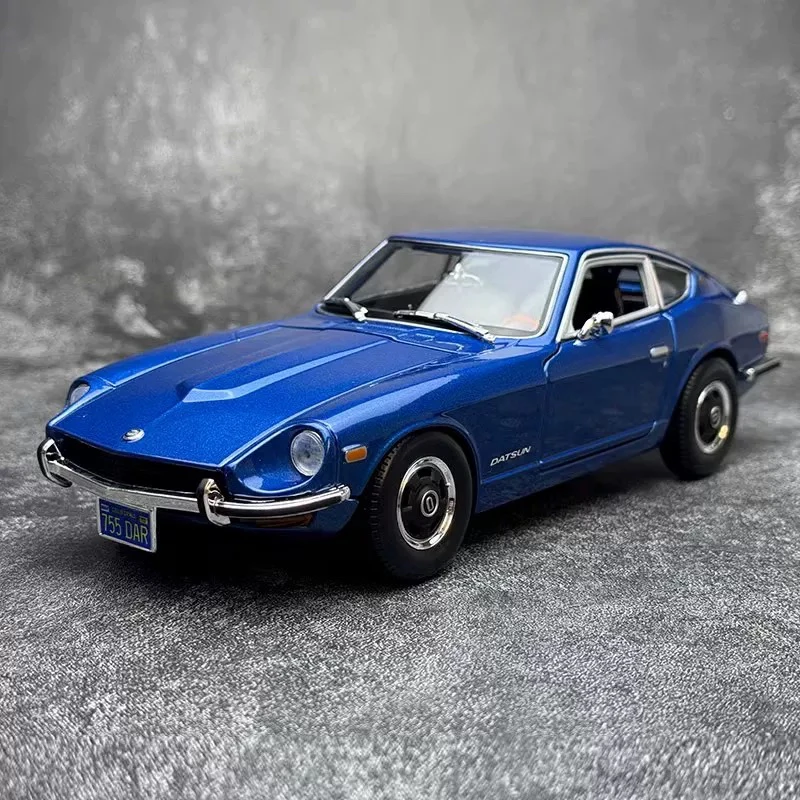 1/18 1971 Datsun 240Z Alloy Sports Car Model Diecast Metal Classic Racing Vehicles Car Model Simulation Collection Kids Toy Gift