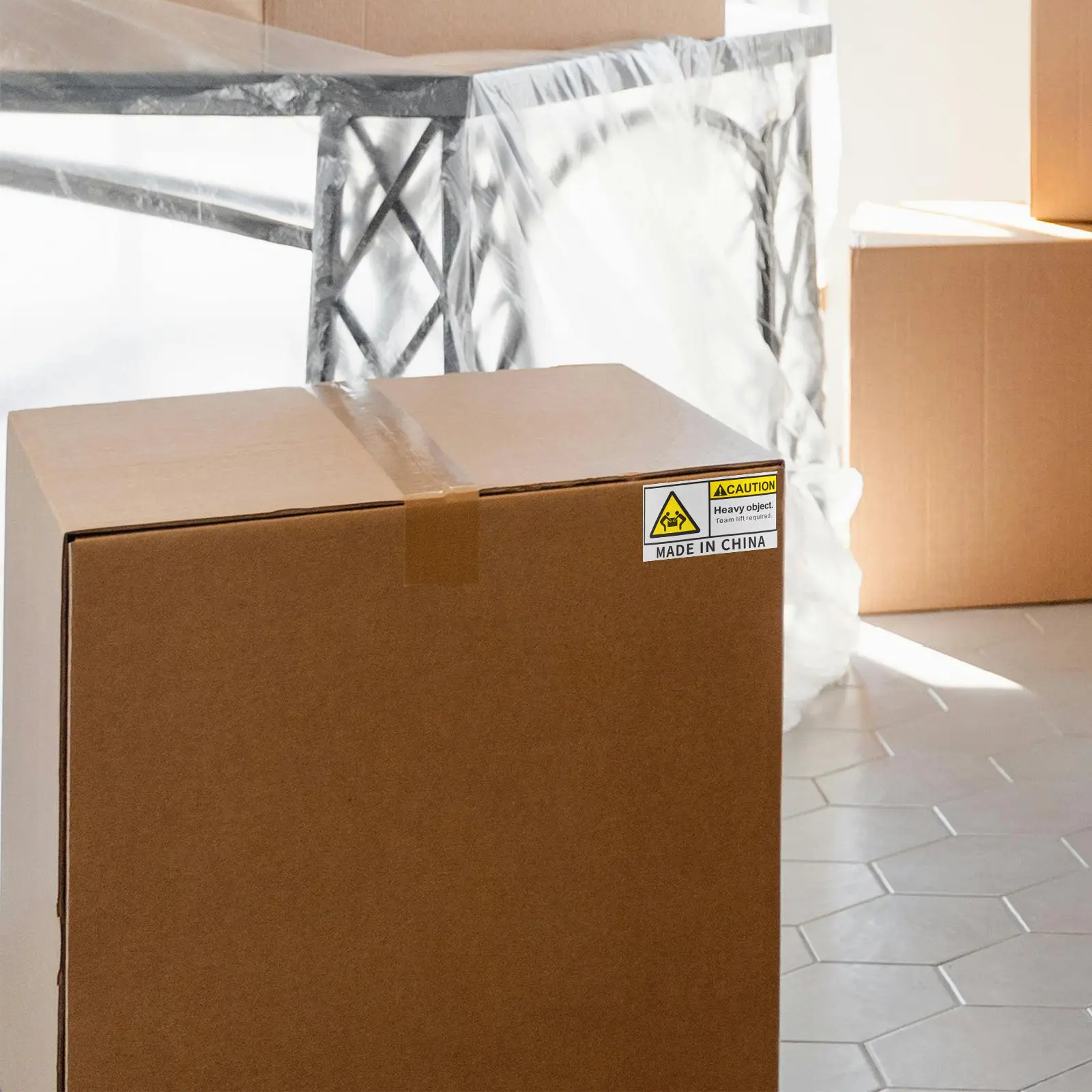 

Waterproof Self Adhesive Heavy Object Handling Labels Team Lift Sticker for Logistics Pallets Crates Boxes Safety