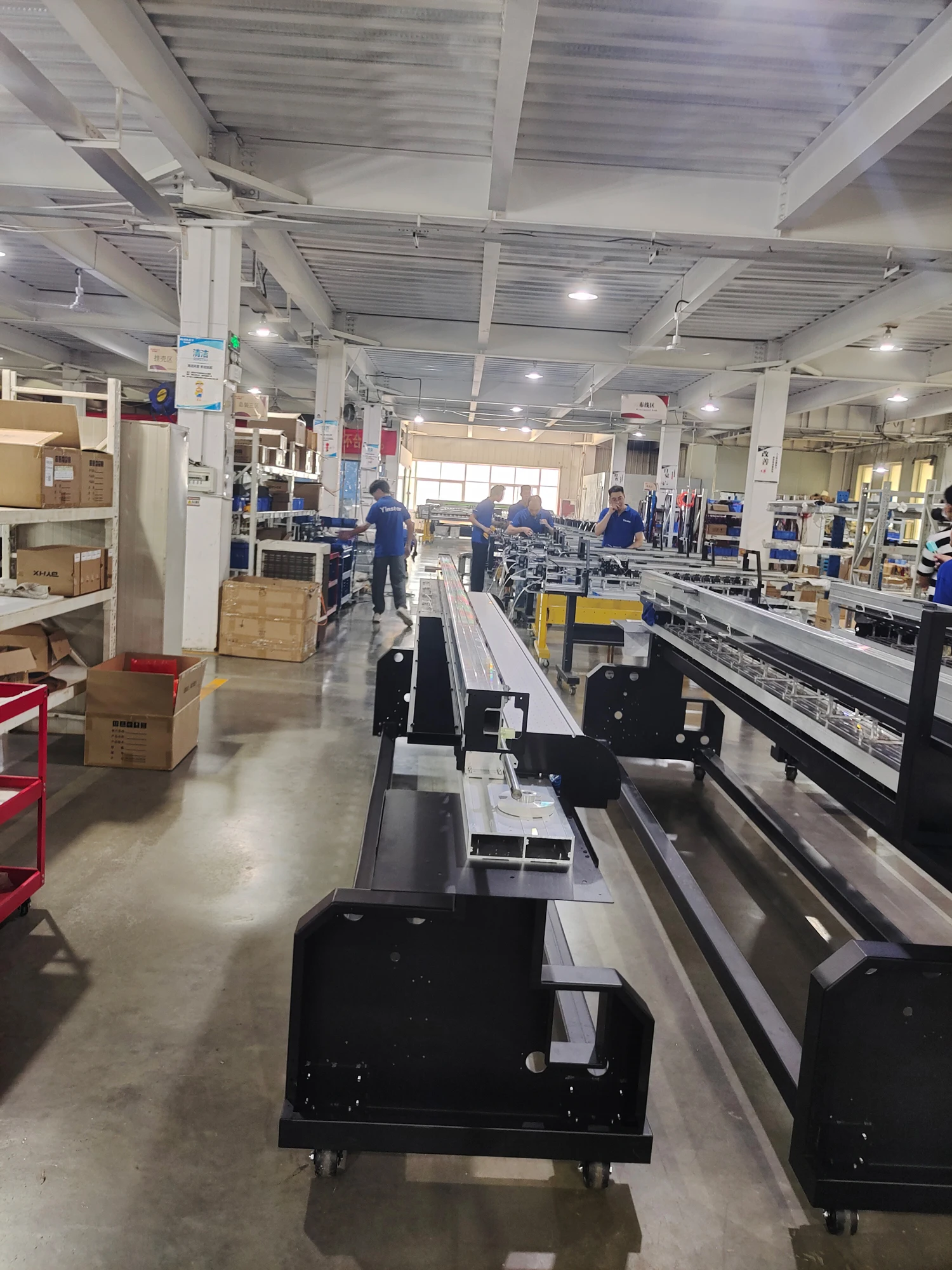 for Discount Price Yinstar Digital 1.8m 3.2m I3200 XP600 Eco Solvent Printer and Cutter China Manufacturer Supplier image 6
