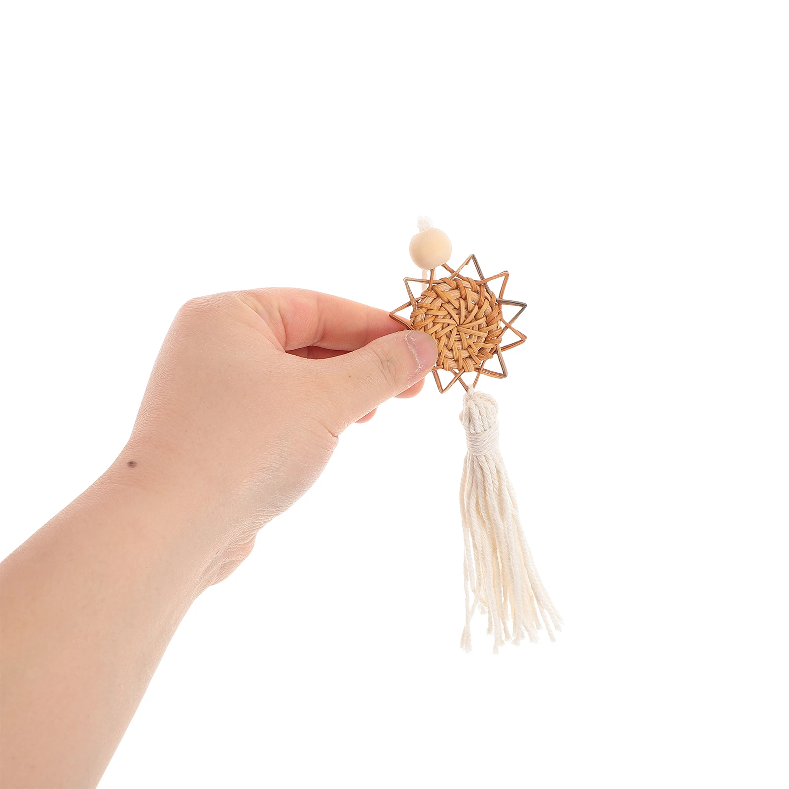 

4 Pcs Cotton Rope Tassel naments Macrame Feng Shui Backdrop Decor Boho Round Wall Hanging for Home Balcony Nursery Room Heart