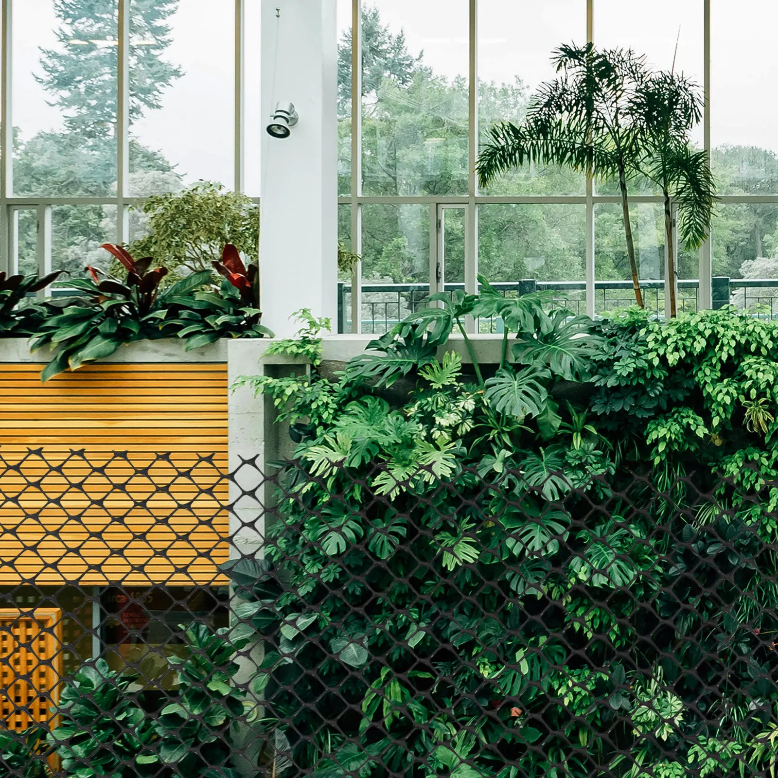 Gutter Guard Plastic Mesh Roll Rain Gutter Covers Screen Leaf Guards Protection Filter Leaves Branches Debris Splash Guard