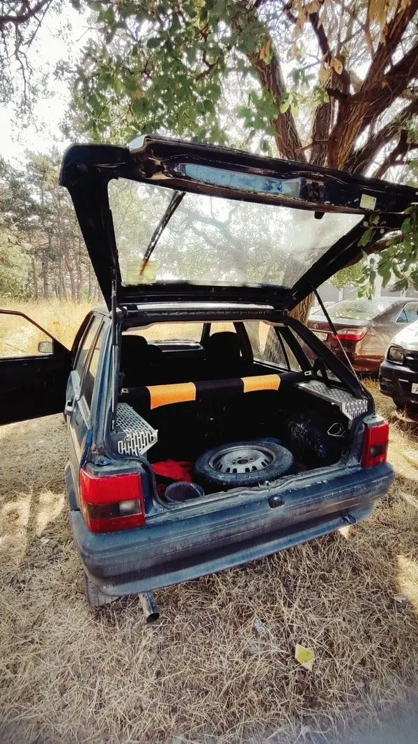 

696MM 2PCS Back Door Stay For SEAT Ibiza Mk1 I 021A Hatchback 1984-1993 Rear Tailgate Boot Gas Spring Struts Prop Lift Support