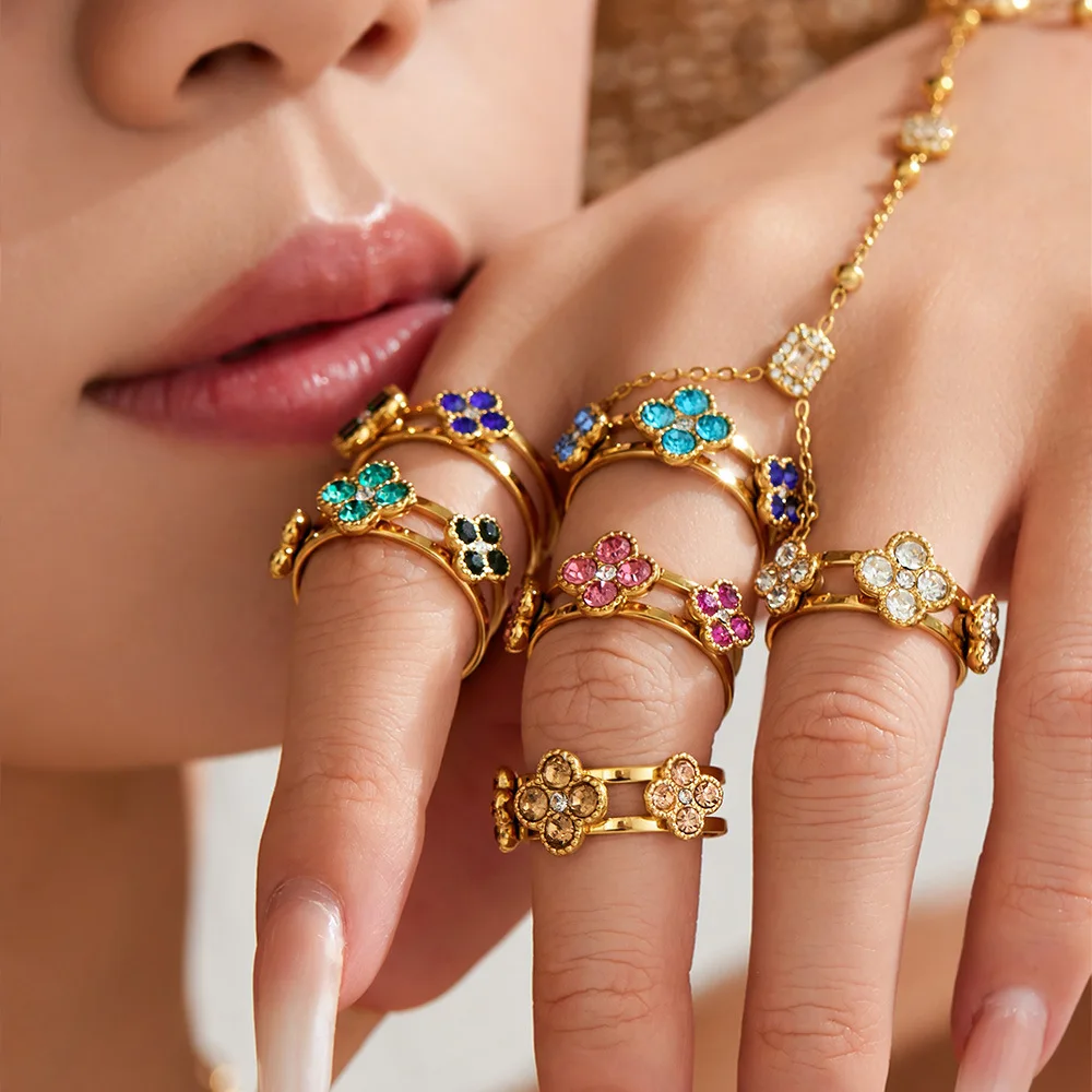 Farbiger Blumen-Zirkon Glücksbringer Vierblättriges Kleeblatt Offener Ring 316L Edelstahlring 18K vergoldet Trendiger Modeschmuck für Damen – Detail 2