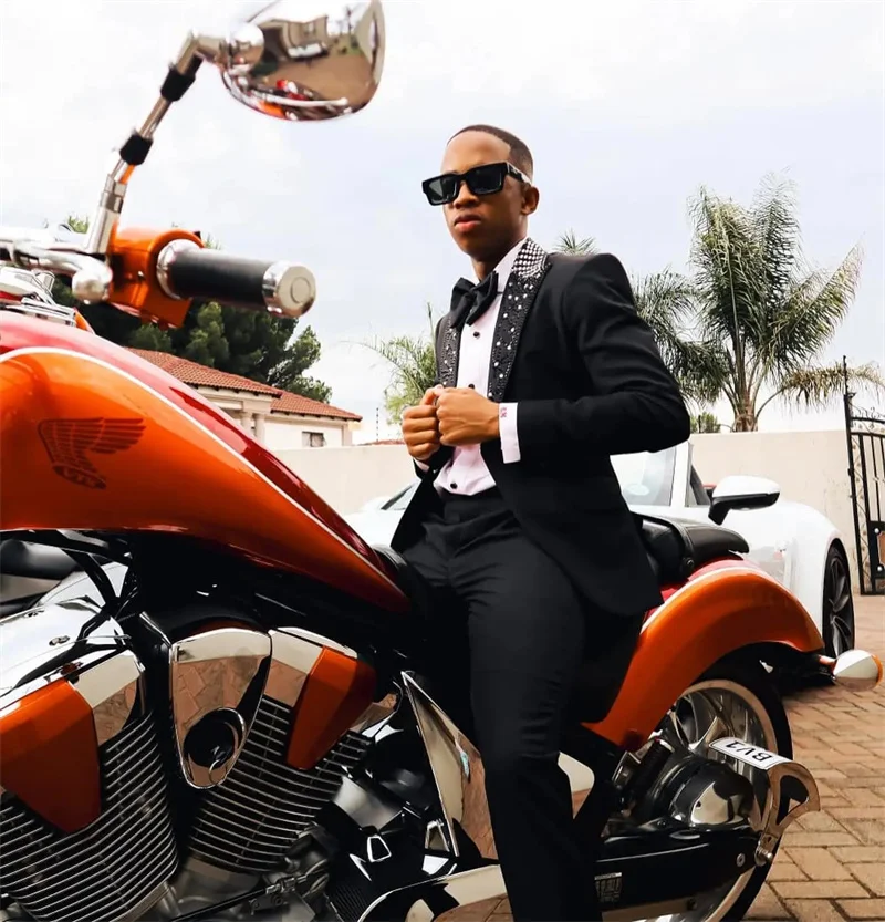 

Black Men Suit Set 2 Pcs Blazer+Pants Trousers Luxury Crystals Wedding Tuxedos Formal Office Jacket Prom Coat Customized