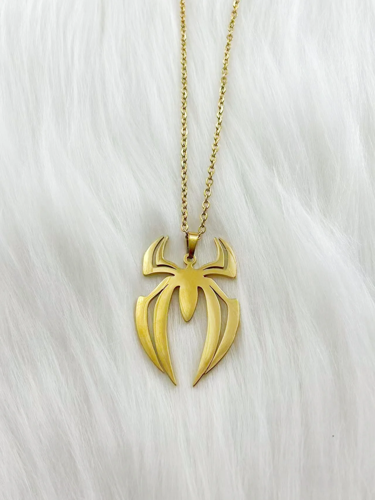 Image of WOUWU Superheld Spinne Logo Cosplay Halskette Männer Edelstahl Anhänger Kette Choker Schmuck Zubehör Requisiten Geschenk