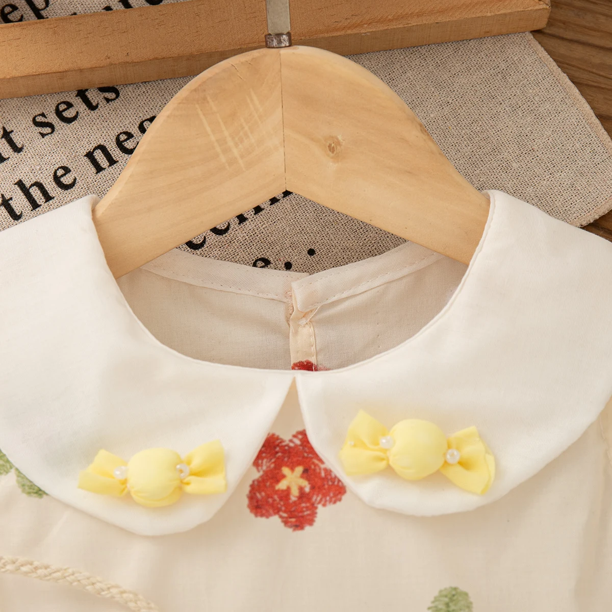 فساتين كاجوال للفتيات الصغيرات مطرزة بالزهور الملونة بدون أكمام وياقة الدمية فستان لطيف للفتيات الصغيرات مع حقيبة #3