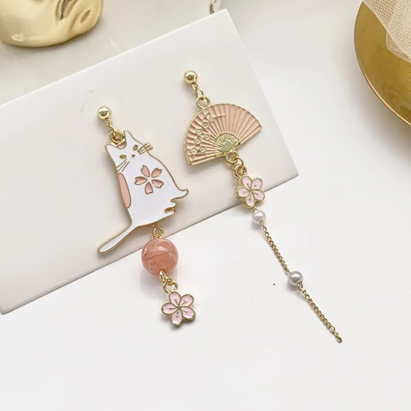 Vintage Chinese Style Flower Fan Earrings for Women Cute Asymmetrical Crane Cat Drop Earring Party Daily Fashion Jewelry