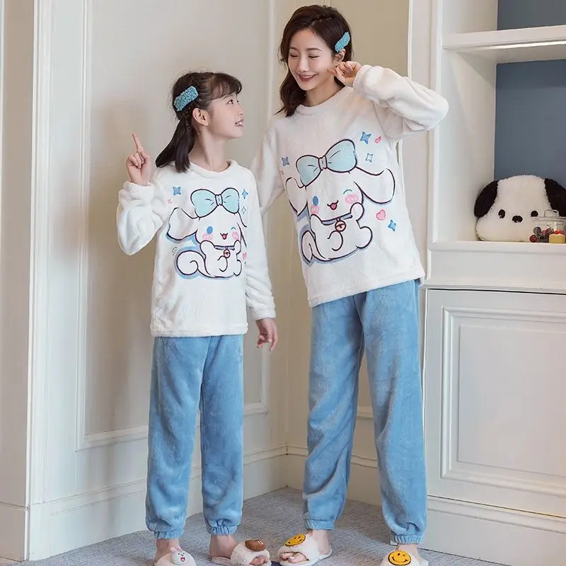 Sanrios Cinnamoroll Anime Kuromi Pyjama pour femme, mignon, parent-enfant, lieux épais, sourire, adulte, enfants, vêtements de salon, hiver