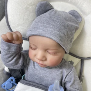 أفضل 8 دمى سيليكون صلبة مبيعا - No2