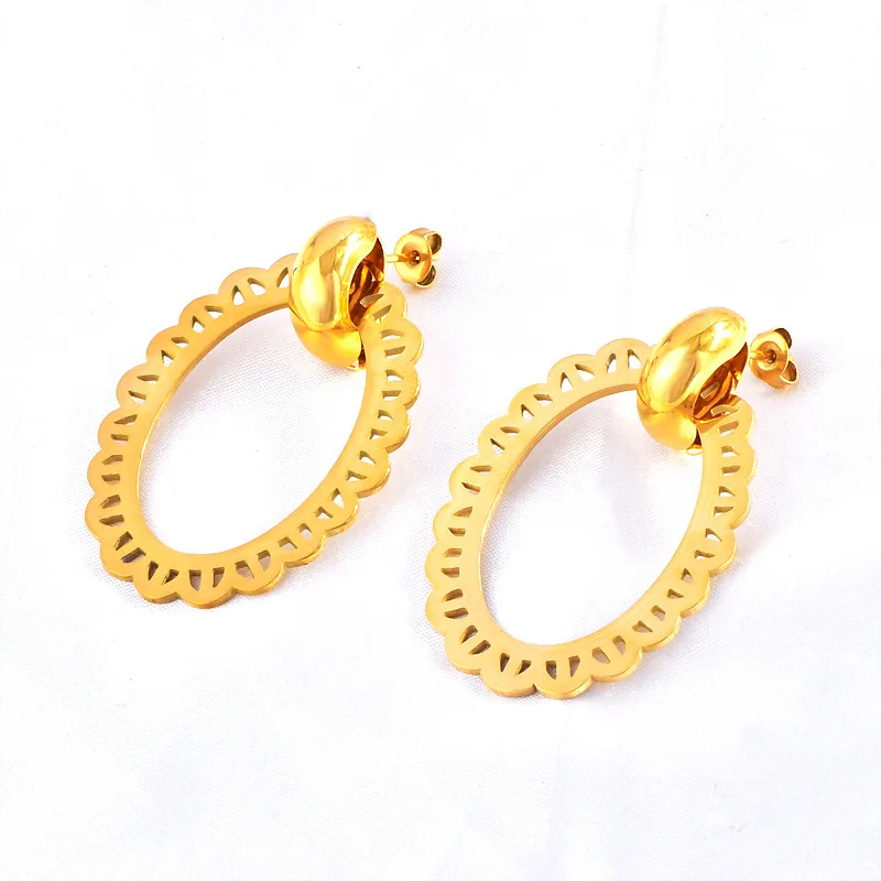 Color-Preserving Gold-Plated Oval Hoop Hollow Frame Earrings Earrings Earrings Wholesale Ear Clips Plated with Real Gold Niche Accessible Luxury