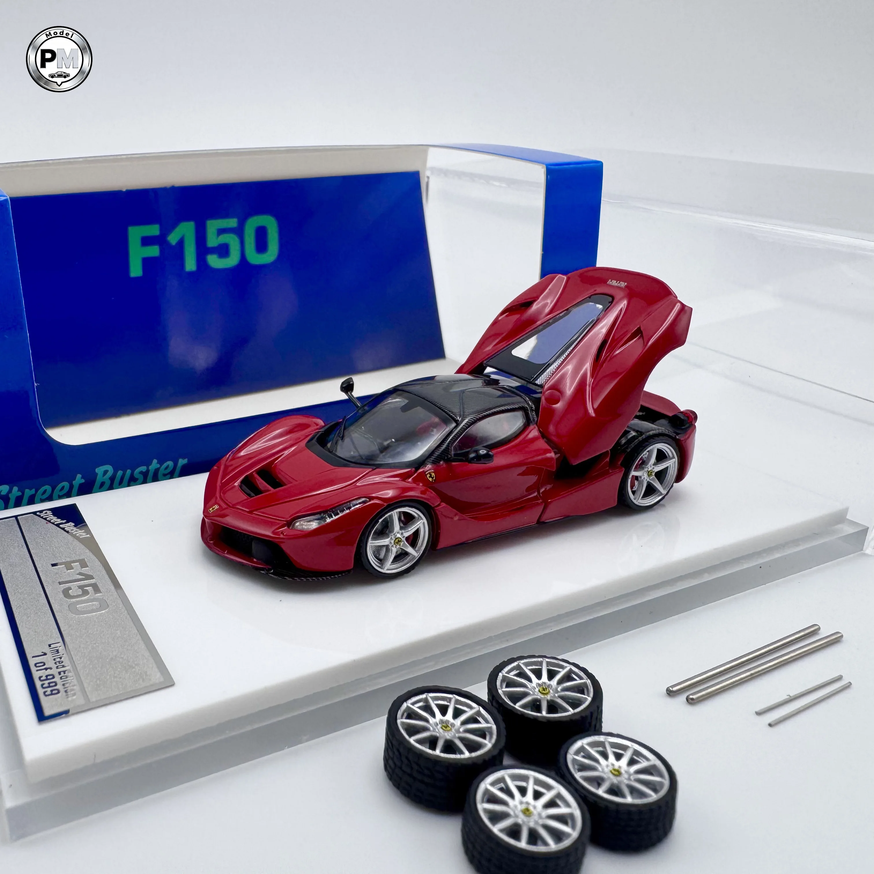 

Street Buster 1:64 F150 Openable Rear Engine Cover Alloy Car Model