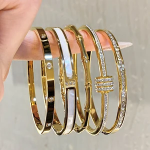10 Main Sales Gold Bracelet - №10