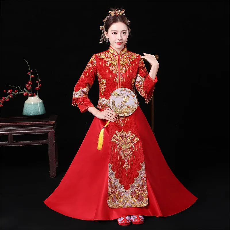 

A new and plus-size Chinese-style groom's dragon phoenix