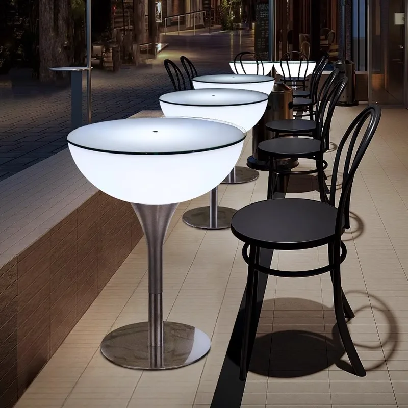 

110CM LED Illuminated Round Cocktail Table Waterproof Bar Tables Plastic Coffee Table Commercial Furniture Supply