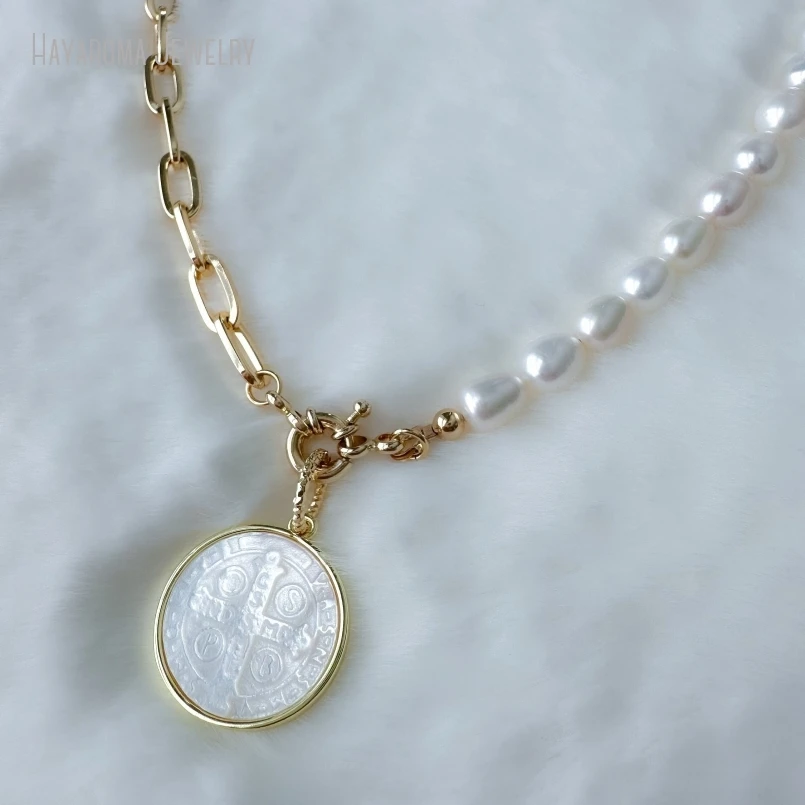 10Pcs Mother Of Pearl Saint Benedict Medal Religious Necklace Protection Catholic Gift Jewelry