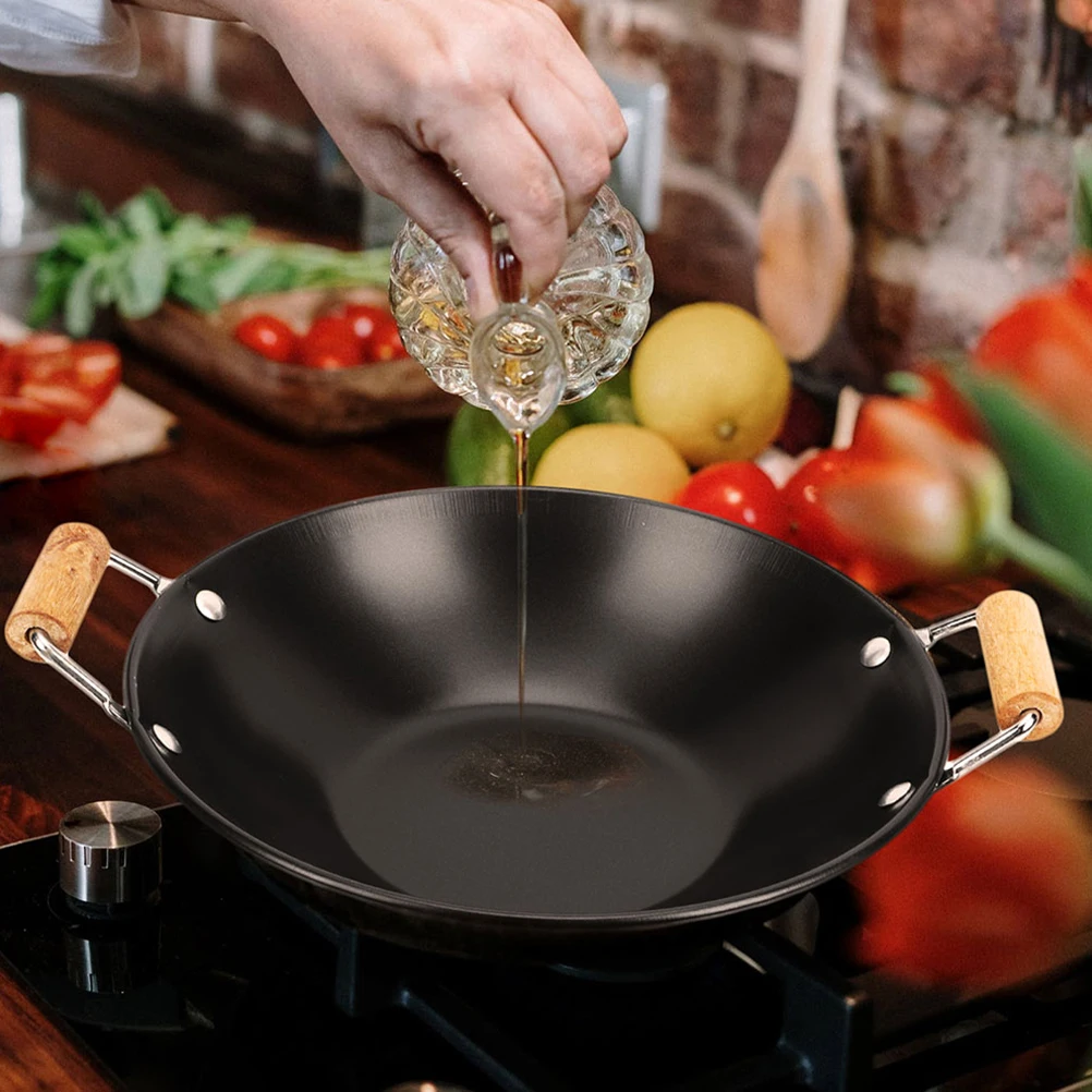 

2pcs Small Dry Pot Metal Wok Wooden Handle Thickened Cooking Pan For Home Kitchen Camping Sturdy Hot Pot Cookware Kitchen