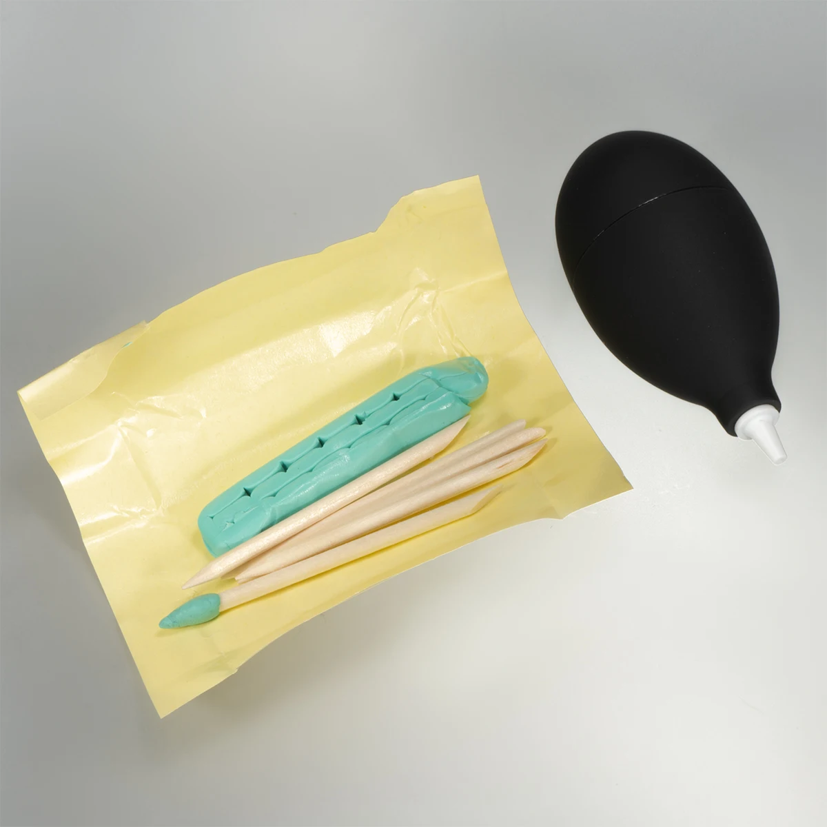 Watch Movement Cleaning Clay +Dust Air Blower Pump Watch Cleaning Rubber Putty Cleaner Wristwatch Decontamination Repair Tools