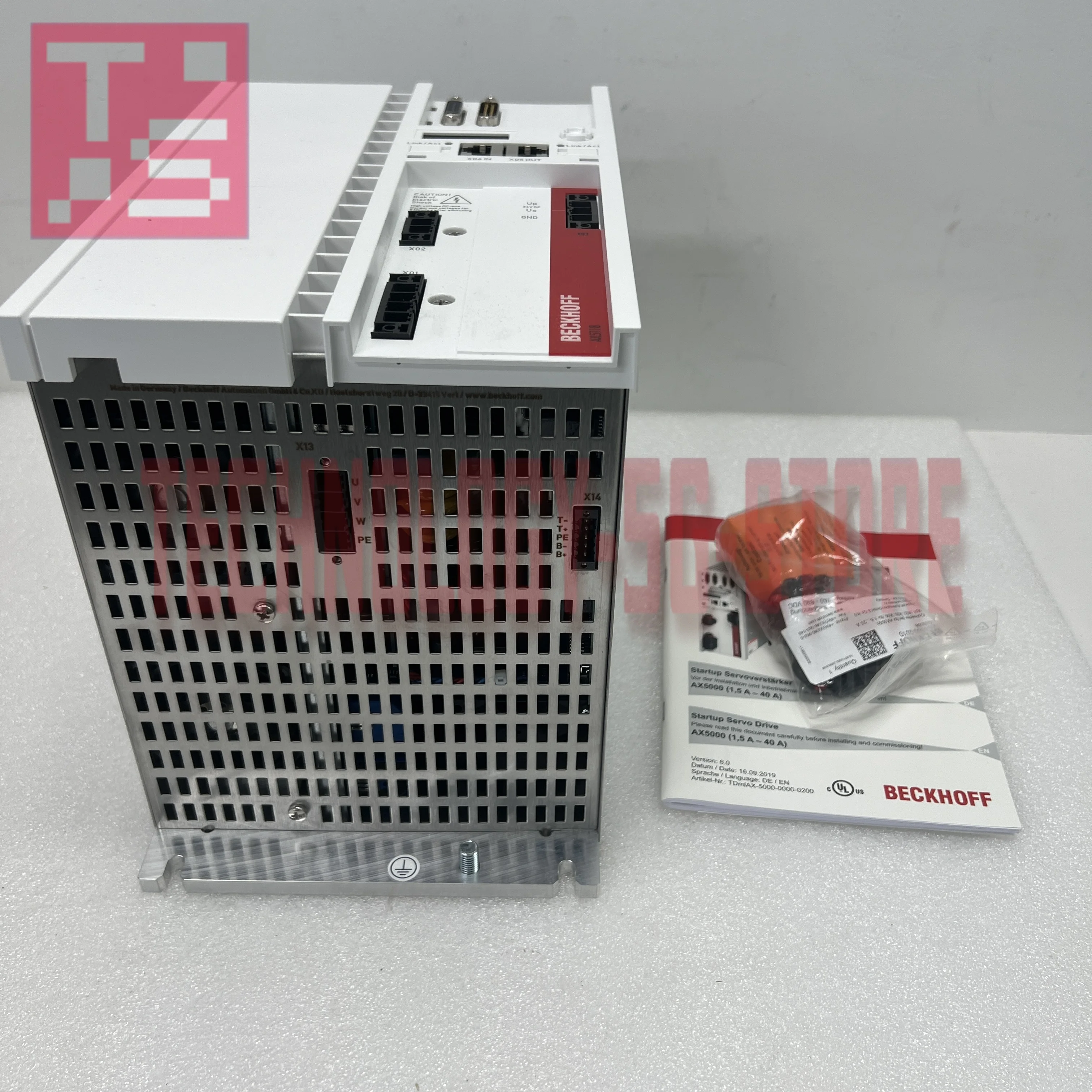 

сервопривод AX5118-0000-0200 новый в коробке