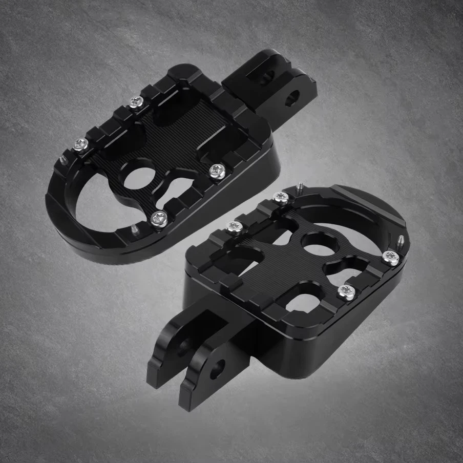 Motorcycle Front Driver Footpeg Rider Foot Rest Pedal for Softail Low Rider Breakout FXBB 2018-Up Sportster S RH1250S
