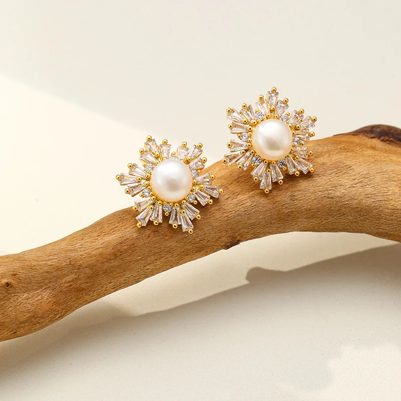 Natural Freshwater Pearl Cubic Zircon Snow Flake Earrings Exquisite Versatile Jewelry for Women Office Lady Dressing Earrings