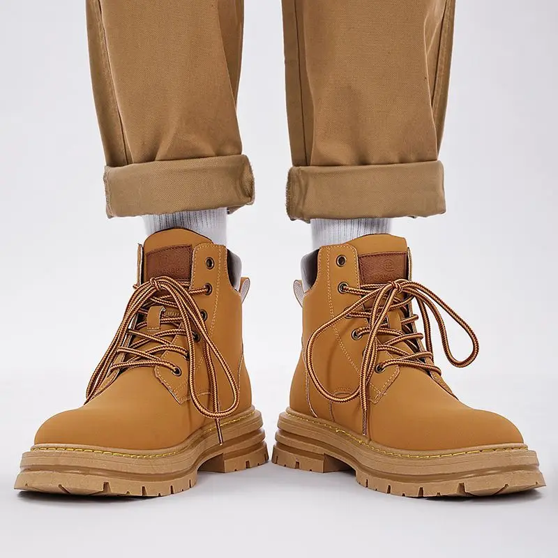 

Stylish Workwear Style High Top Men's Leather Boots Vintage Design Anti Slip Durable Spring Autumn Outdoor for Youth Students