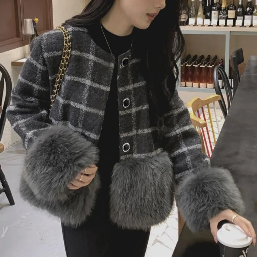 

2025 Autumn Fashion Causal Cardigan Long Sleeve Knitted Sweater Tops For Women Fashion Casual Base Coat Pull Femme