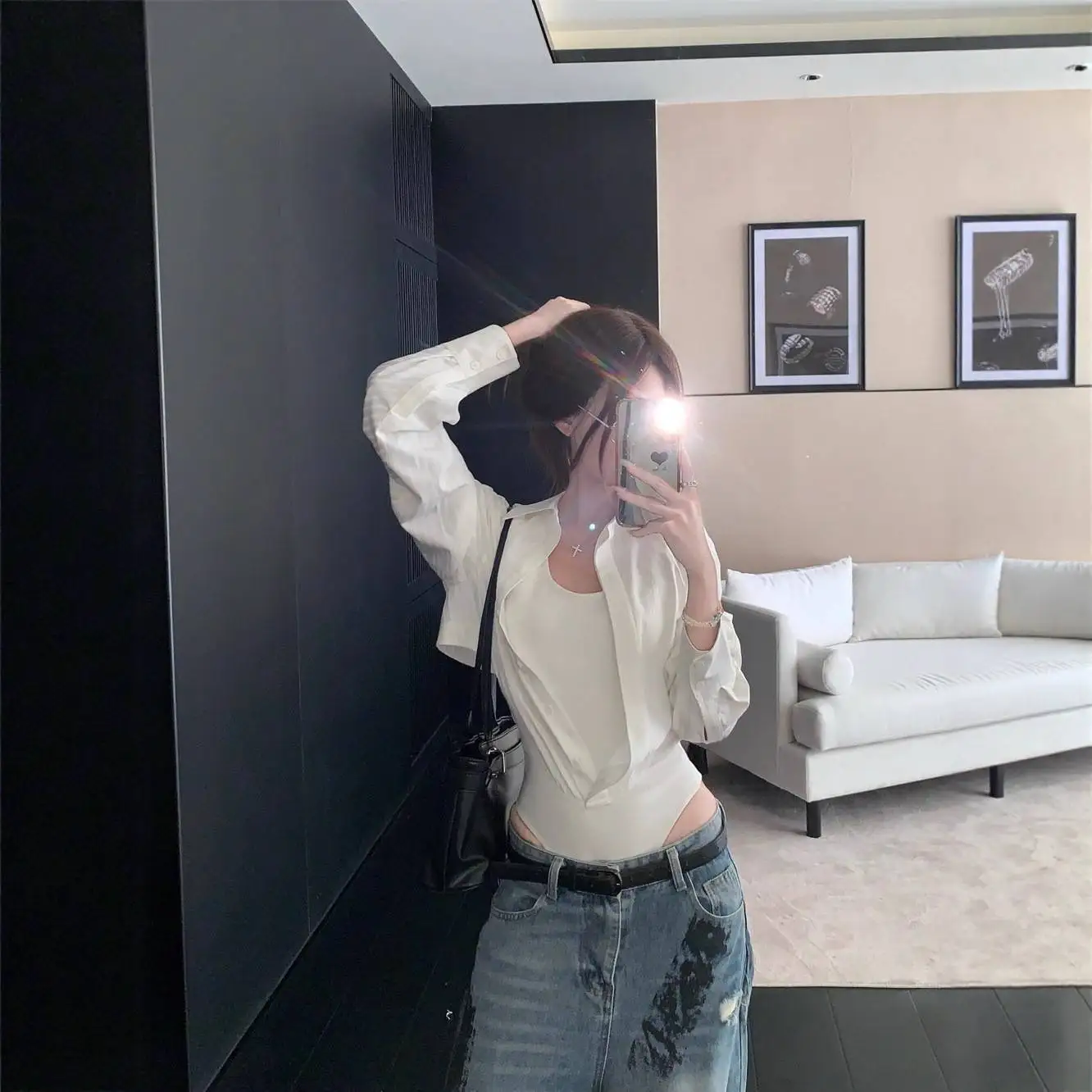   칼라 롱 슬리브 슬림핏 여성용 초가을 허리 조임 파자마 탑 화이트 퓨어 디자이어 스플라이스 바디콘