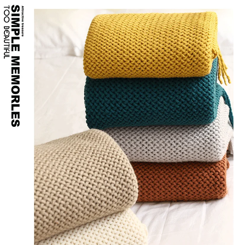 Fluffy Soft Oversized Euro Bedding Thin Wedding Knitted Blanket Gift Sofa Style Four Seasons Double Bed Knee Nap Blanket